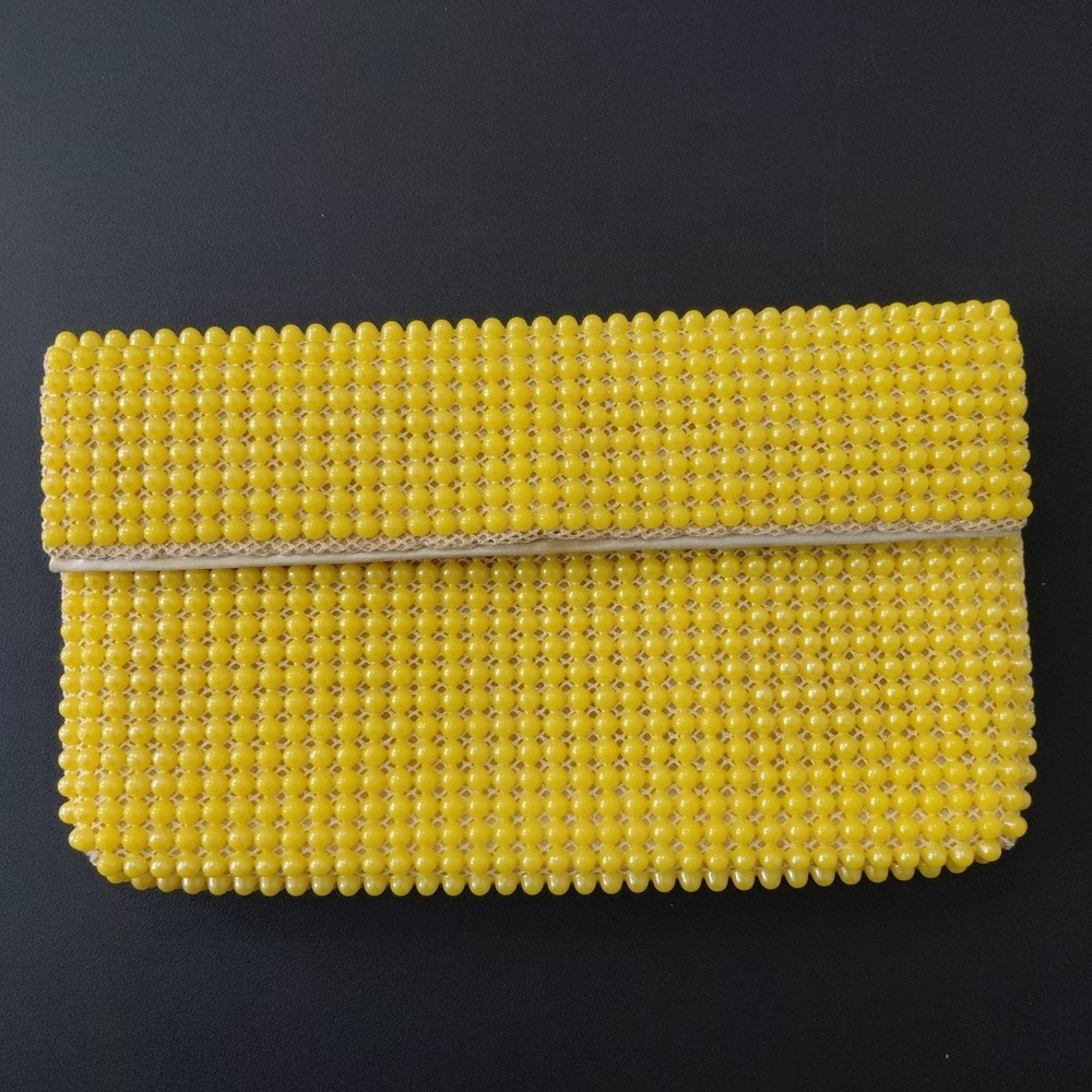 Vintage 60's Handbag Bright Yellow Plastic Beading United Capr Clutch Retro Geek - Picture 1 of 9